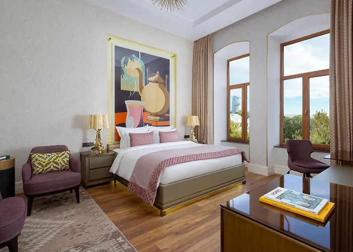 Art Gallery Hotel