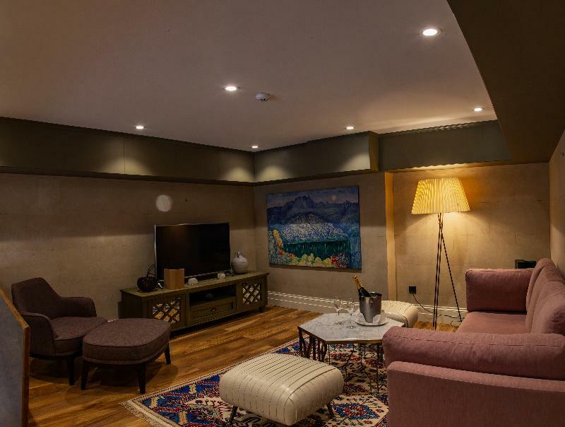 Art Gallery Hotel